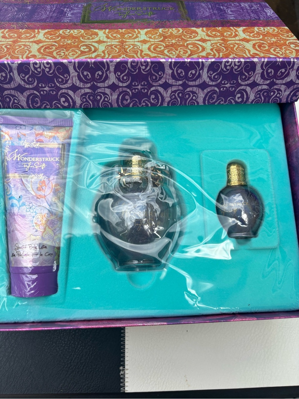 Taylor Swift Wonderstruck Perfume Gift Set BIG 3.4oz Bottle + Mini & Lotion RARE - Picture 4 of 7